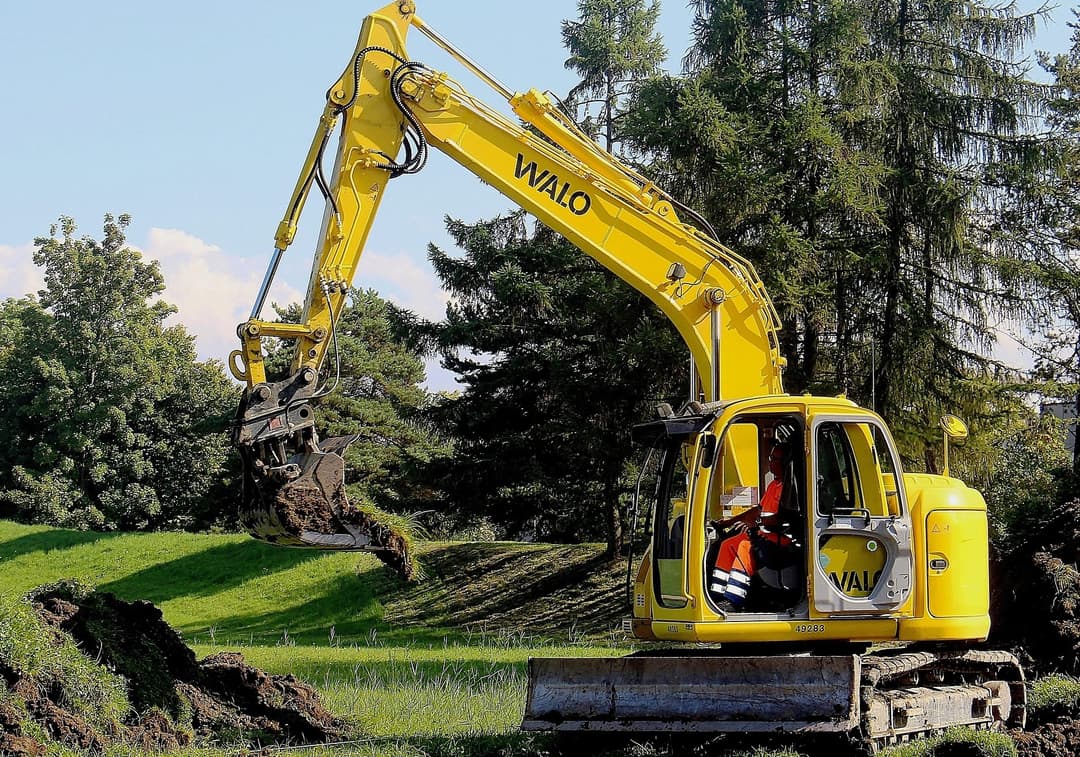 WALO Excavator